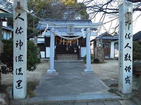 ここは比治山の北東端にある山王神社です．猿田彦を祭り，火難除けの御利益があるそうです．