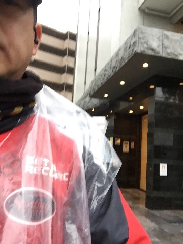 出発! 雨よりも風が!