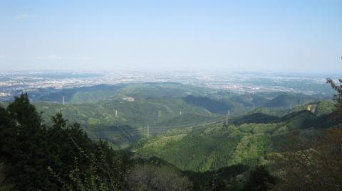 無事日の出山到着都心方面のパノラマ