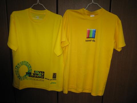 東京マラソンのTシャツカラーは好きな黄色（シャインイエロー）だがtravel-dbの黄色に比べるとちょっと深みがないかなあと背中が無地というのはちょっとさみしい
