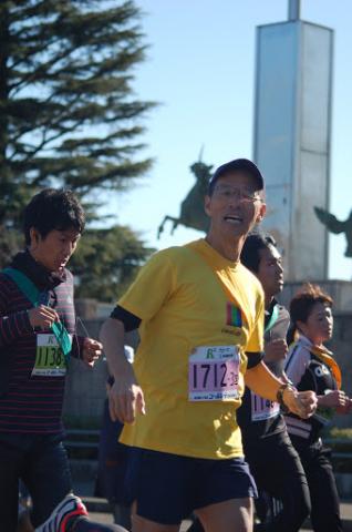 湘南オヤジィ~!
完全腰砕け~(奈良マラソンの疲れが・・言い訳)