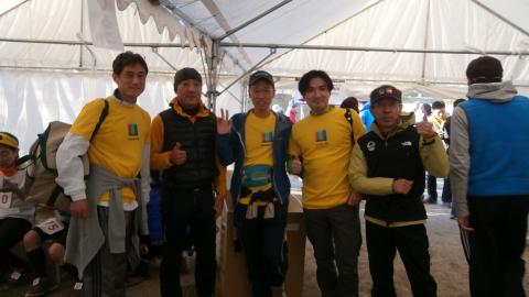なんとハイバリーさんも登場!家族旅行のついでに立ち寄られたとか・・
このあとのキララ、翌日のゴール会場にも現れ、どっちがついでかわからない感じ。