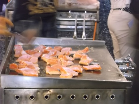 銀鮭の鉄板焼き〜