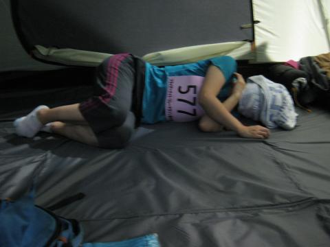 そしてZZZZ 走っては、食べ、飲み、そして寝る・・・。