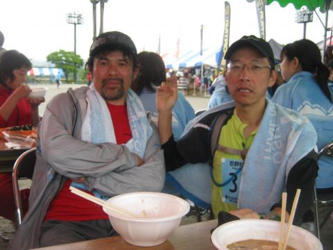 湘南のイケメンサーファーkenphshさんと１年ぶりに再会１０月のハセツネでの再会が楽しみ