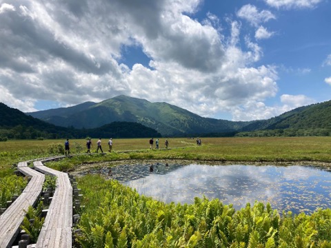 尾瀬ヶ原と至仏山