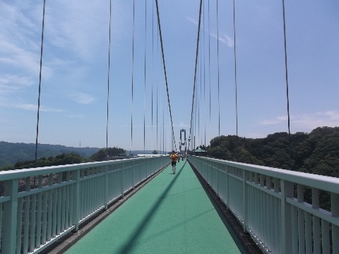 11時30分 昨年より50分早く第2関門到着