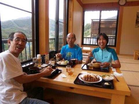 木曽福島でななみさん、makobouさんご夫妻と合流。遠路はるばるおつかれさまでした