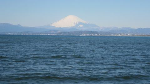 地元でよく走っているコースとはいえこれだけくっきりと見えるのも珍しい今日は風もなく走りやすかった