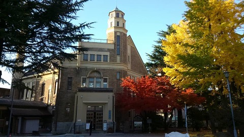 終了後は駅からすぐの片倉館で汗を流す。ここ、実に31年ぶりの訪問