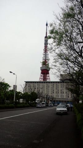 やっぱぼくらの時代は 3丁目の夕日。。。。
東京タワーやね~~