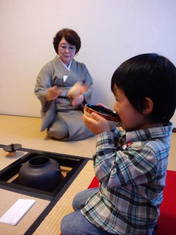 そろそろ練習再開しないとなぁ。。。それでは、つくばマラソンの写真をお楽しみください！